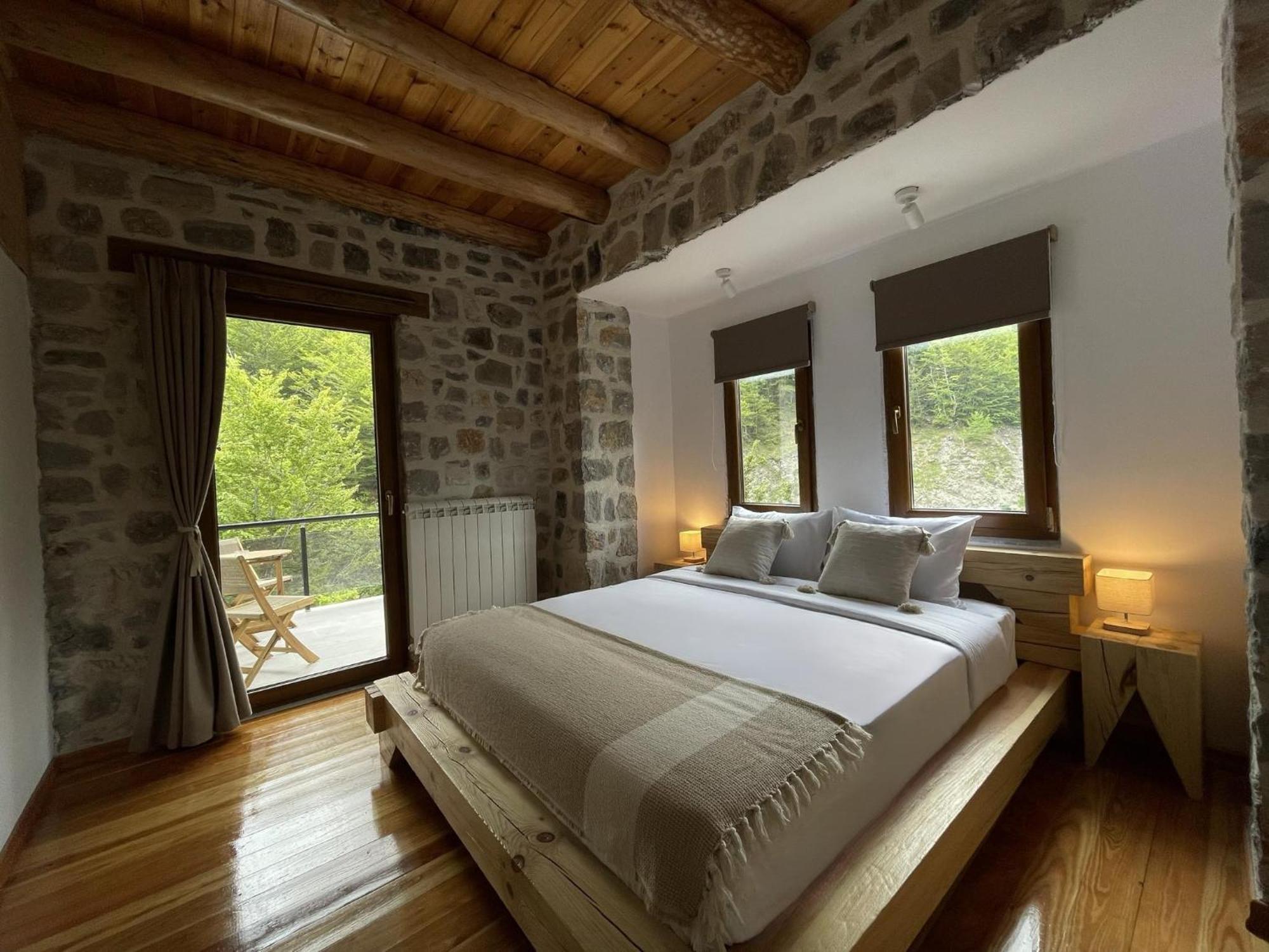 Valter & Drita'S Guesthouse Theth Exterior foto