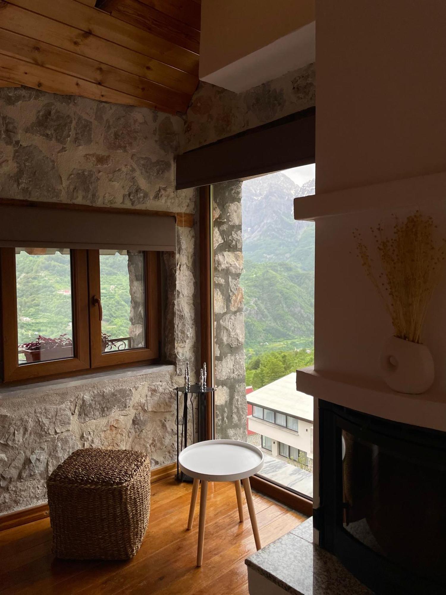 Valter & Drita'S Guesthouse Theth Exterior foto